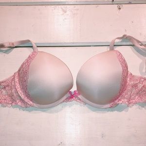 Victoria’s Secret Dream Angels Push Up Bra.
